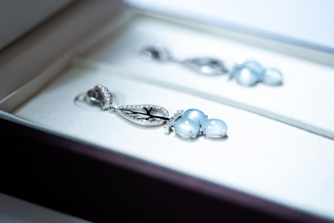 BIJOUX ANCIENS et MODERNES, MONTRES